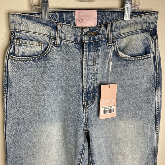 REVICE Ex-Boyfriend Player One Wash Distressed Jeans - Picture 5 of 11